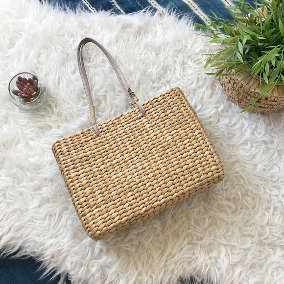 Vintage Handbags - Straw Bag Vintage Beach Rattan Tote